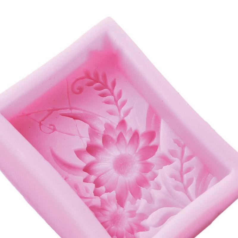 Flower-shaped Silicone Mold